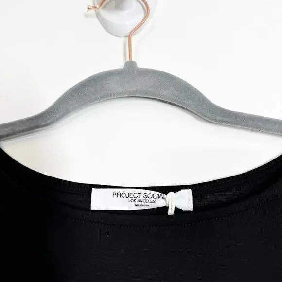 Project Social T Aubrey Ruched Side Long Sleeve Top Womens Black Size Medium NWT - Picture 4 of 9